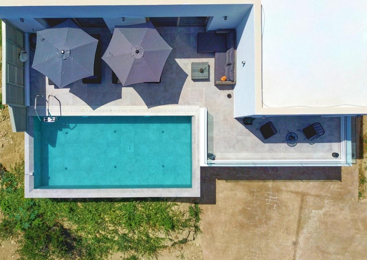 Polgar Corfu Villa Kavvadades